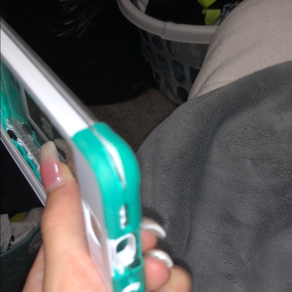 iPhone 6/6S NUUD Lifeproof Case - Picture 4 of 4